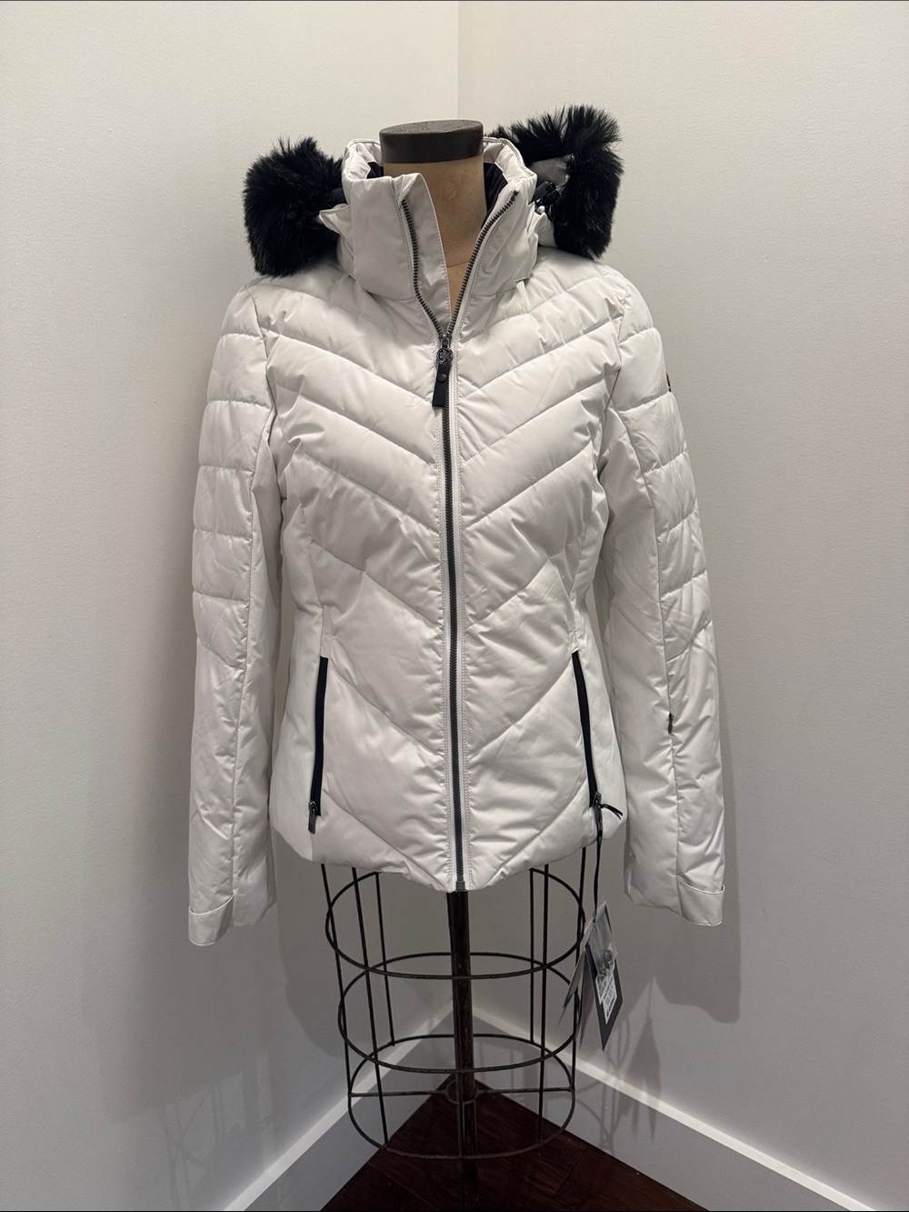 White Quilted Ski Jacket with Faux Fur Trim